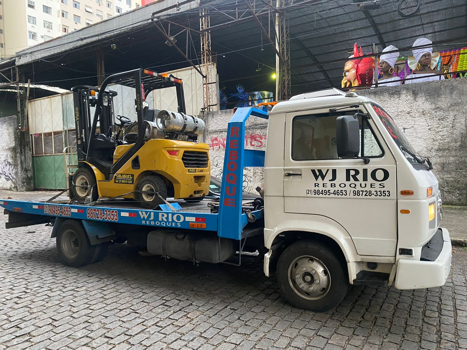 WhatsApp Image 2025-02-02 at 17.17.56